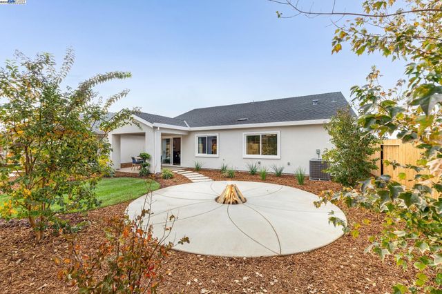 2652 Wesley Way, Chico, CA 95973
