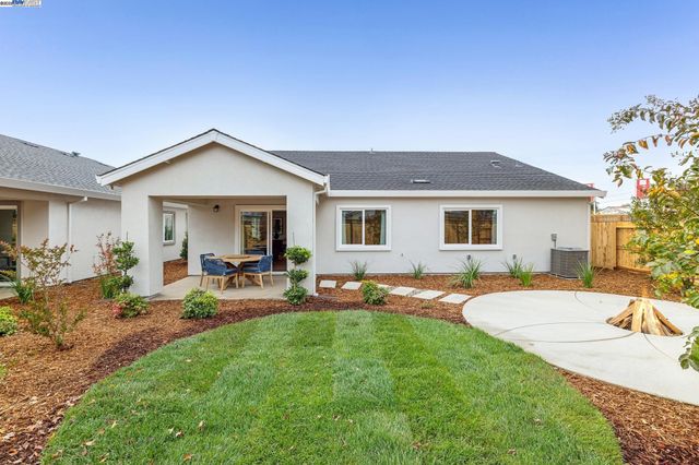 2652 Wesley Way, Chico, CA 95973