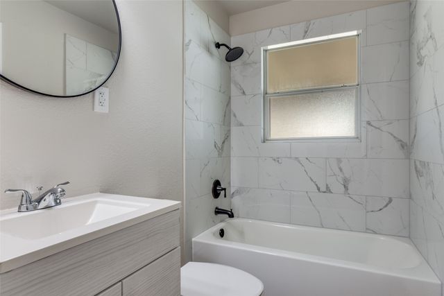 5721 Lenore Street, Fort Worth, TX 76134