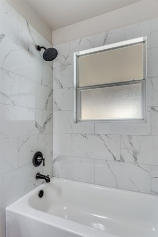 5721 Lenore Street, Fort Worth, TX 76134