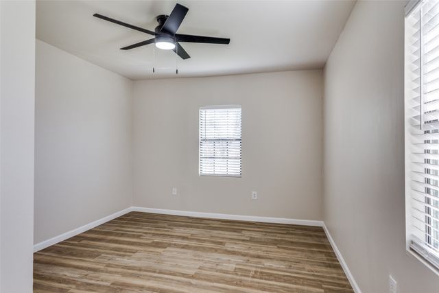 5721 Lenore Street, Fort Worth, TX 76134