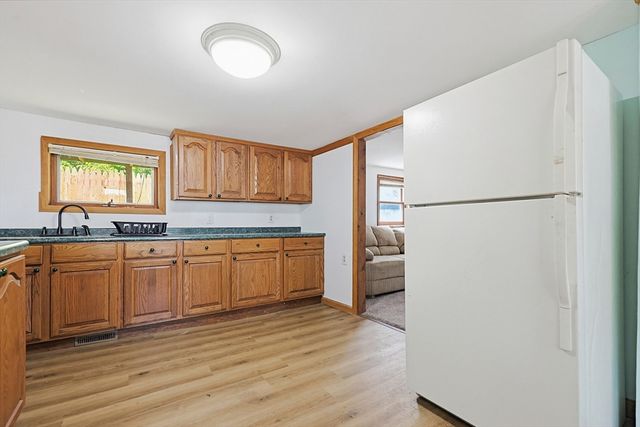 5 Packard Street, Palmer, MA 01069