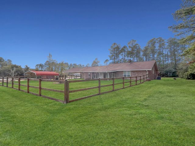 140 Spring St, Deridder, LA 70634