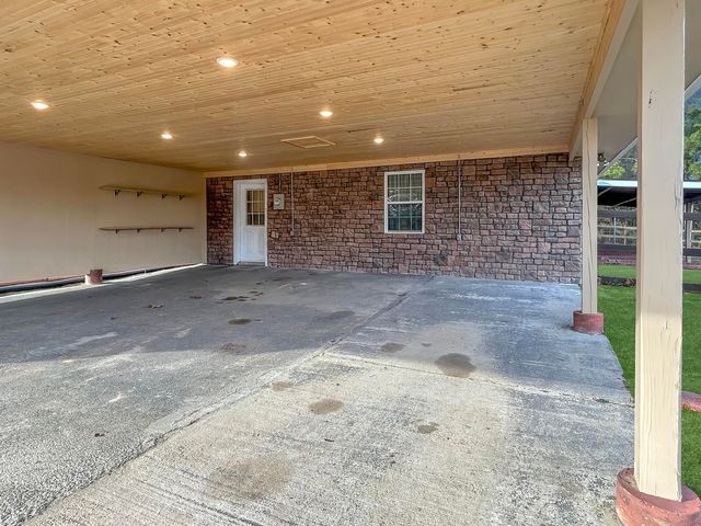 140 Spring St, Deridder, LA 70634