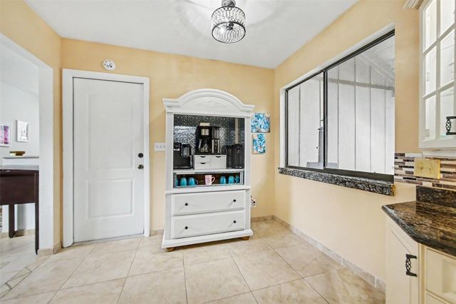 5 CREEKSBRIDGE CT, Ormond Beach, FL 32174