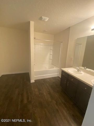 8333 CAPE FOX Drive, Jacksonville, FL 32222