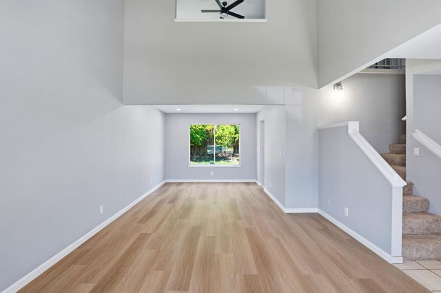 936 Oakbrooke Ct, Modesto, CA 95351