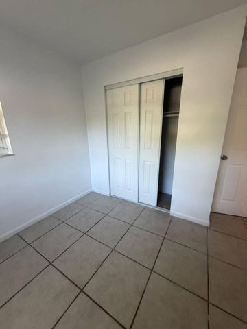 410 NE 12th Avenue A, Pompano Beach, FL 33060