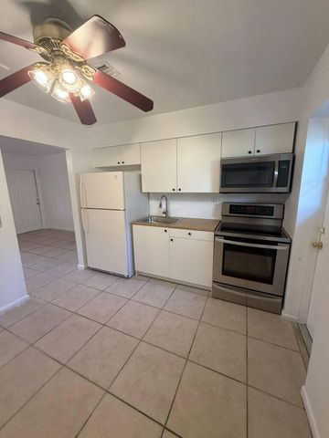 410 NE 12th Avenue A, Pompano Beach, FL 33060
