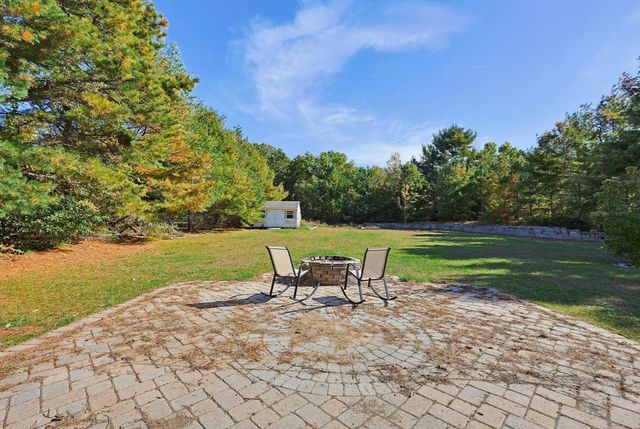 227 Lunns Way, Plymouth, MA 02360
