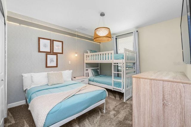 563 OCEAN COURSE AVENUE 563, Davenport, FL 33896