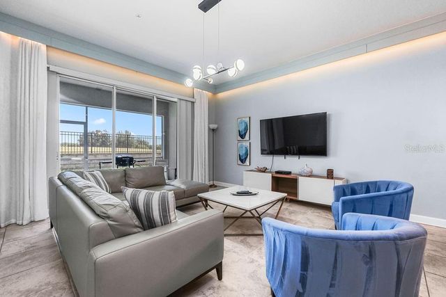 563 OCEAN COURSE AVENUE 563, Davenport, FL 33896