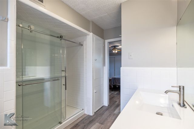 1150 W Lake Drive, Hamlin, TX 79520