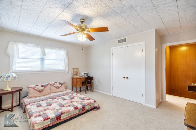 1150 W Lake Drive, Hamlin, TX 79520