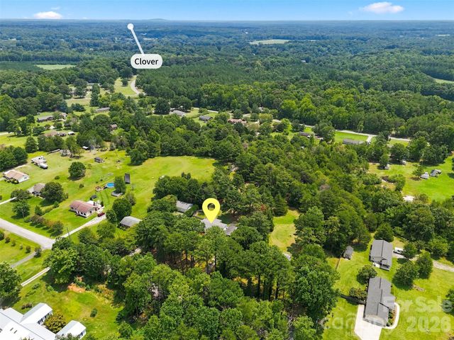 1973 Davis Circle, Clover, SC 29710