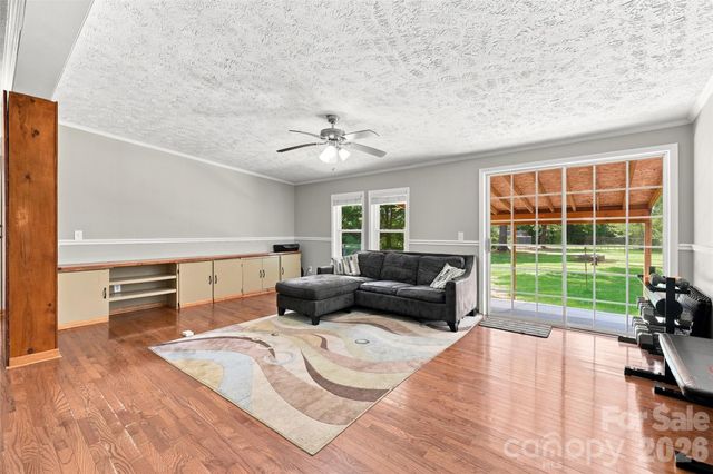 1973 Davis Circle, Clover, SC 29710