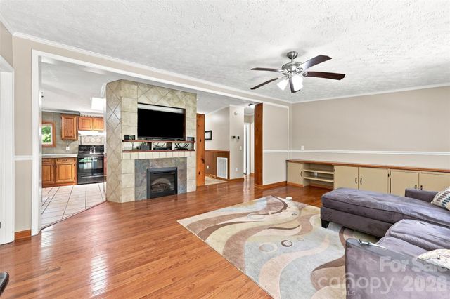 1973 Davis Circle, Clover, SC 29710