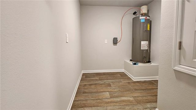 7719 Oakmont N Drive, Theodore, AL 36582