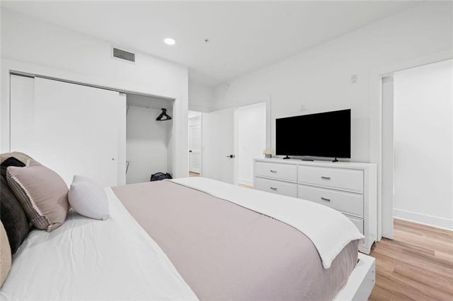 346 Peters Street SW 203, Atlanta, GA 30313