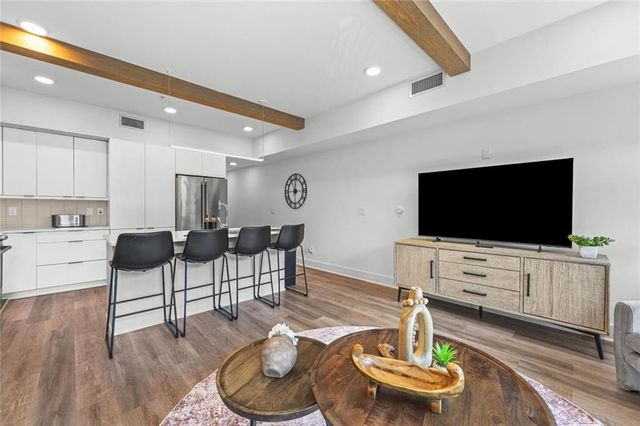 346 Peters Street SW 203, Atlanta, GA 30313
