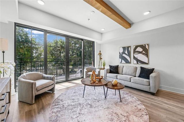 346 Peters Street SW 203, Atlanta, GA 30313