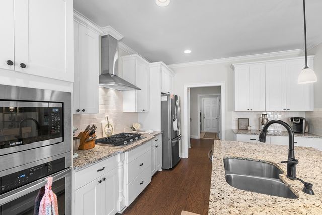 670 Charleston Mills Drive, Dothan, AL 36350