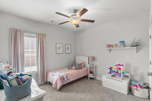 670 Charleston Mills Drive, Dothan, AL 36350