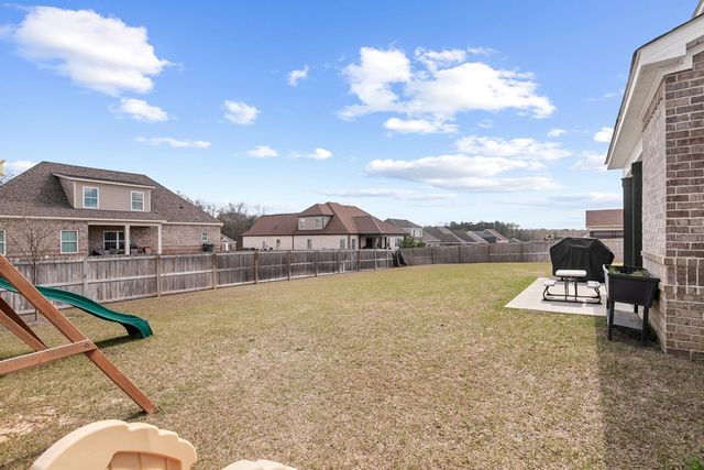 670 Charleston Mills Drive, Dothan, AL 36350