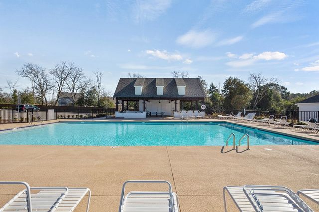 670 Charleston Mills Drive, Dothan, AL 36350