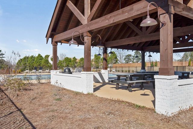 670 Charleston Mills Drive, Dothan, AL 36350