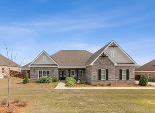 670 Charleston Mills Drive, Dothan, AL 36350