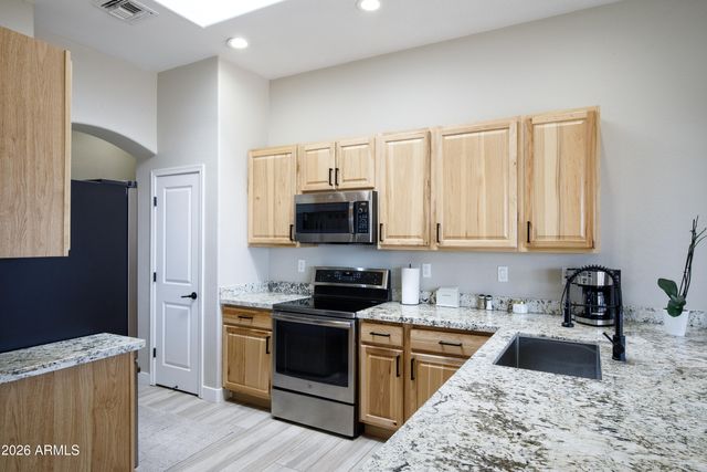 28409 N 243RD Drive, Wittmann, AZ 85361