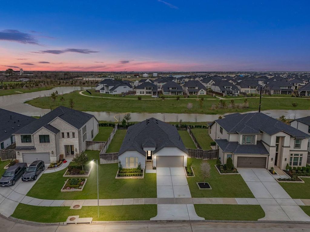 31522 Bramble Hollow Court, Fulshear, TX 77441