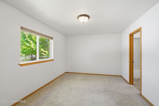 2347 N Bunchgrass DR, Post Falls, ID 83854