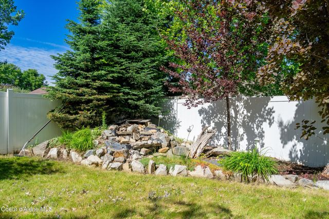 2347 N Bunchgrass DR, Post Falls, ID 83854