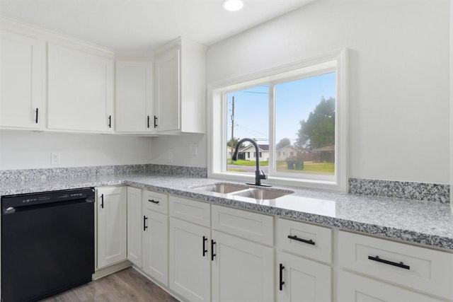 2523 Jayson Street, Sulphur, LA 70663