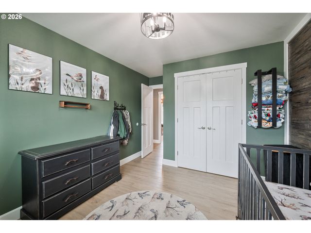 106 MONTEREY Dr, Kelso, WA 98626
