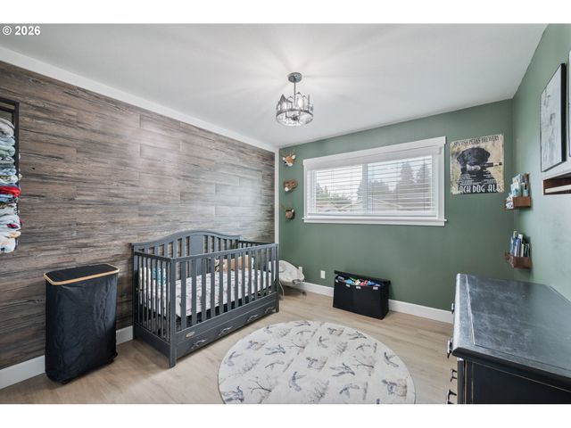 106 MONTEREY Dr, Kelso, WA 98626