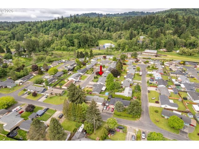 106 MONTEREY Dr, Kelso, WA 98626