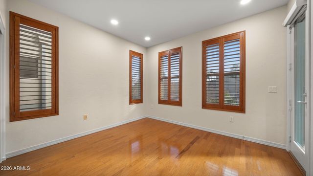 706 E WASHINGTON Street 101, Phoenix, AZ 85034