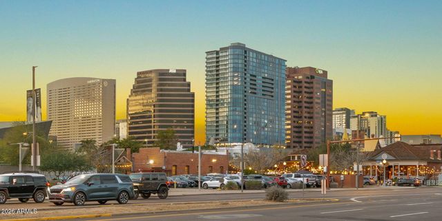 706 E WASHINGTON Street 101, Phoenix, AZ 85034