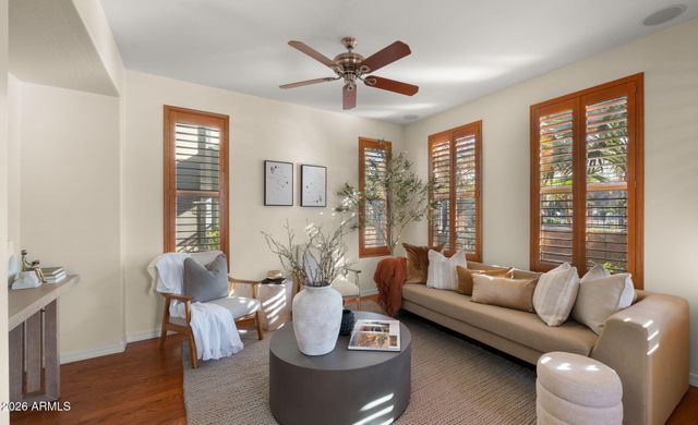 706 E WASHINGTON Street 101, Phoenix, AZ 85034