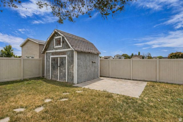 4933 S 3900 W, Roy, UT 84067