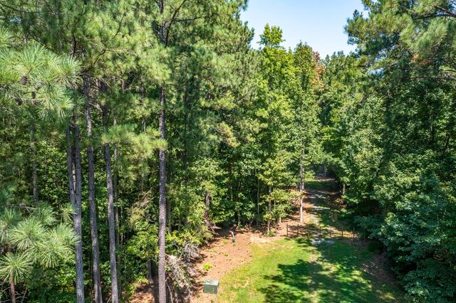 873 Six Mile Road, Chapel Hill, NC 27516
