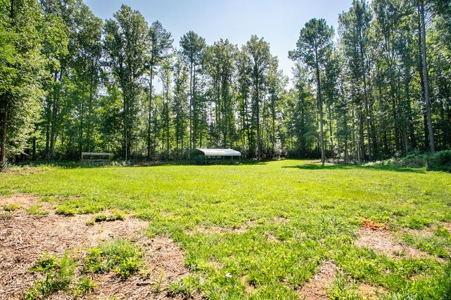 873 Six Mile Road, Chapel Hill, NC 27516
