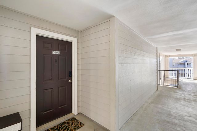 700 Daniel Ellis Drive 5303, James Island, SC 29412