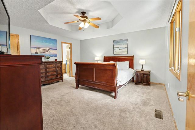 74 Churchill Drive, Bella Vista, AR 72715