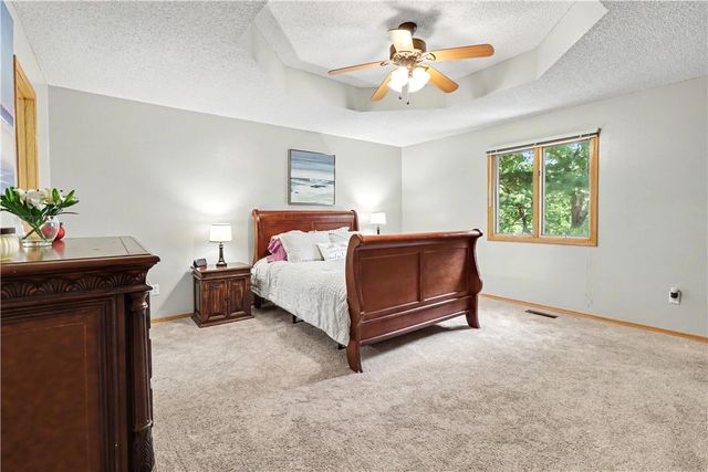 74 Churchill Drive, Bella Vista, AR 72715