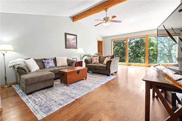 74 Churchill Drive, Bella Vista, AR 72715