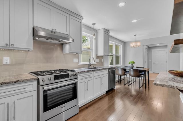 4213 Wooddale Avenue S, Saint Louis Park, MN 55416